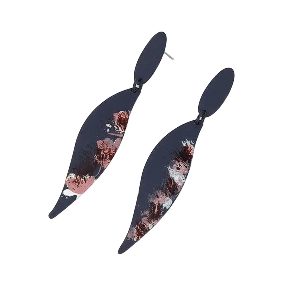 Womens Black Willow Curve Shape Earrings